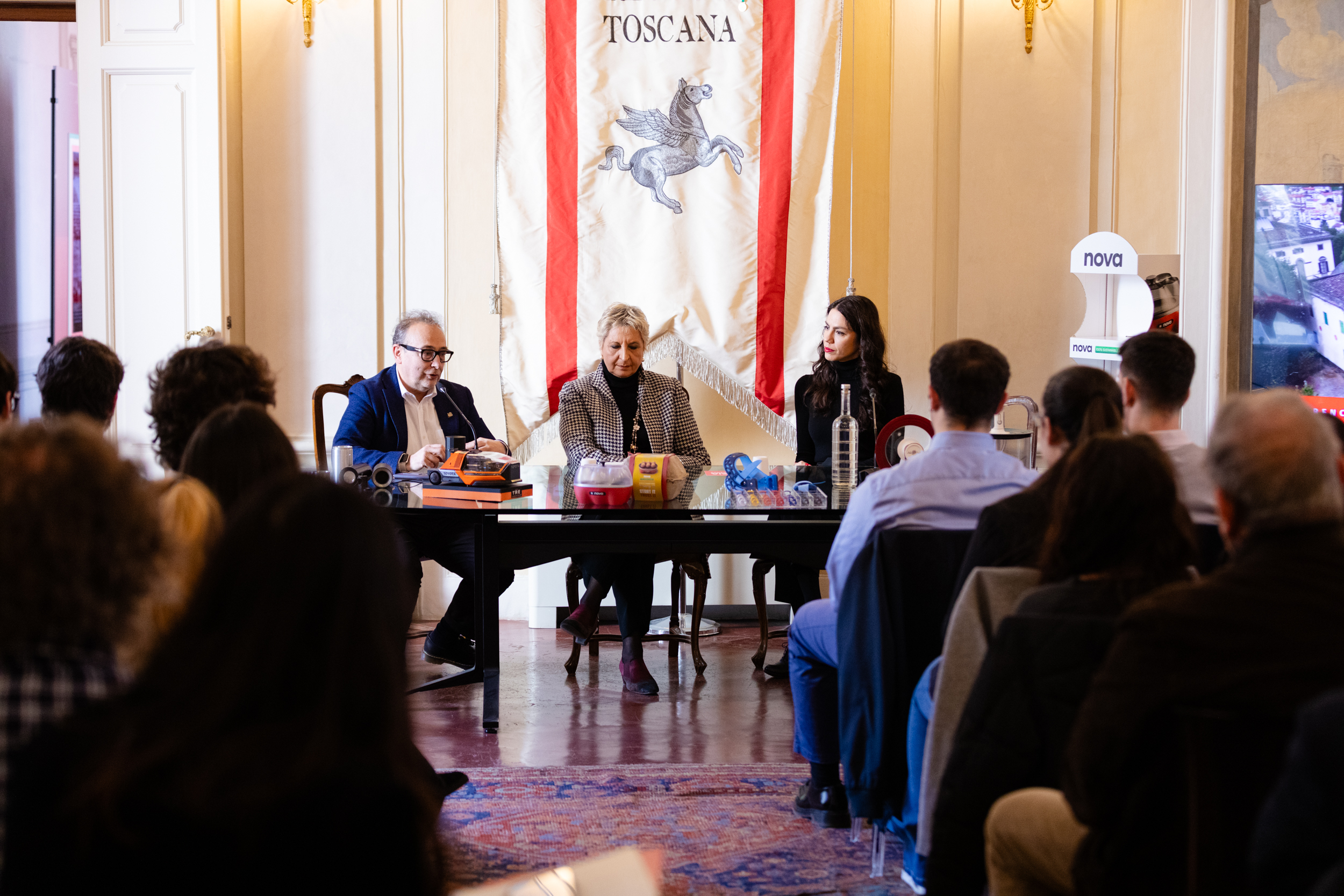 L'intervento del Direttore Francesco Fumelli alla conferenza stampa ISIA Firenze - 2.04.25. Foto: Stefano Decarli