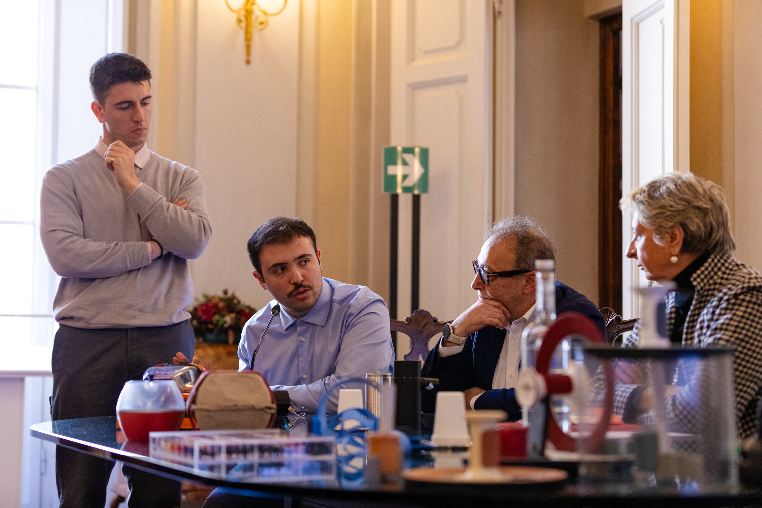 Michele Mattana presenta il progetto di tesi sviluppato con Marco Agostinelli, "Nova". Foto: Stefano Decarli