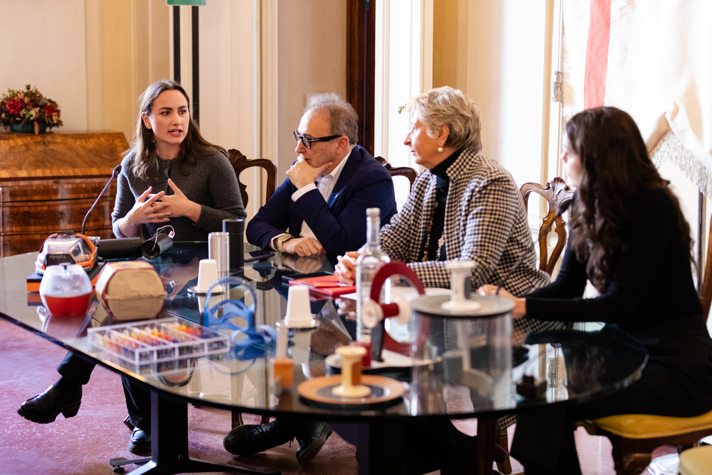 Anna Fiore presenta il progetto di tesi "Eclipse. Light & audio solution". Foto: Stefano Decarli