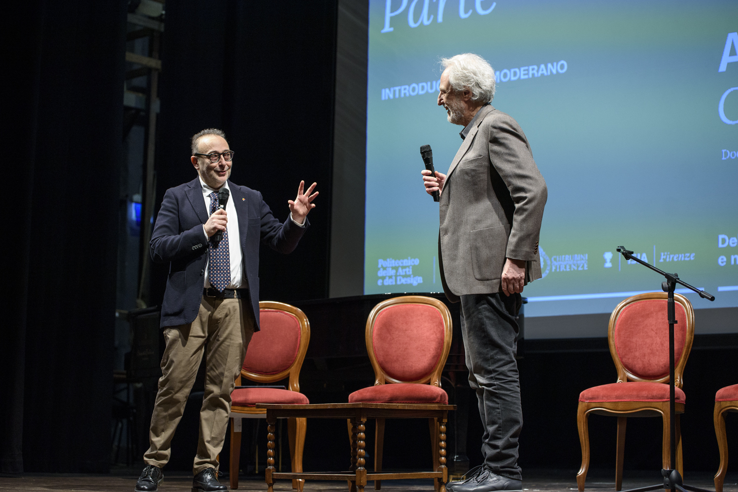 Il Direttore di ISIA Firenze, prof. Francesco Fumelli, e il docente di ISIA Firenze prof. Antonio Glessi - Foto: Antonio Viscido