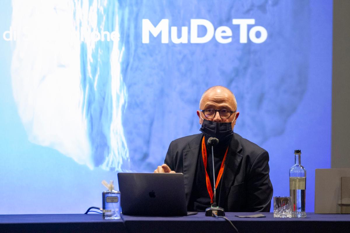Durante la nomina di ISIA Firenze come membro onorario del MuDeTo durante la Florence Biennale 2021